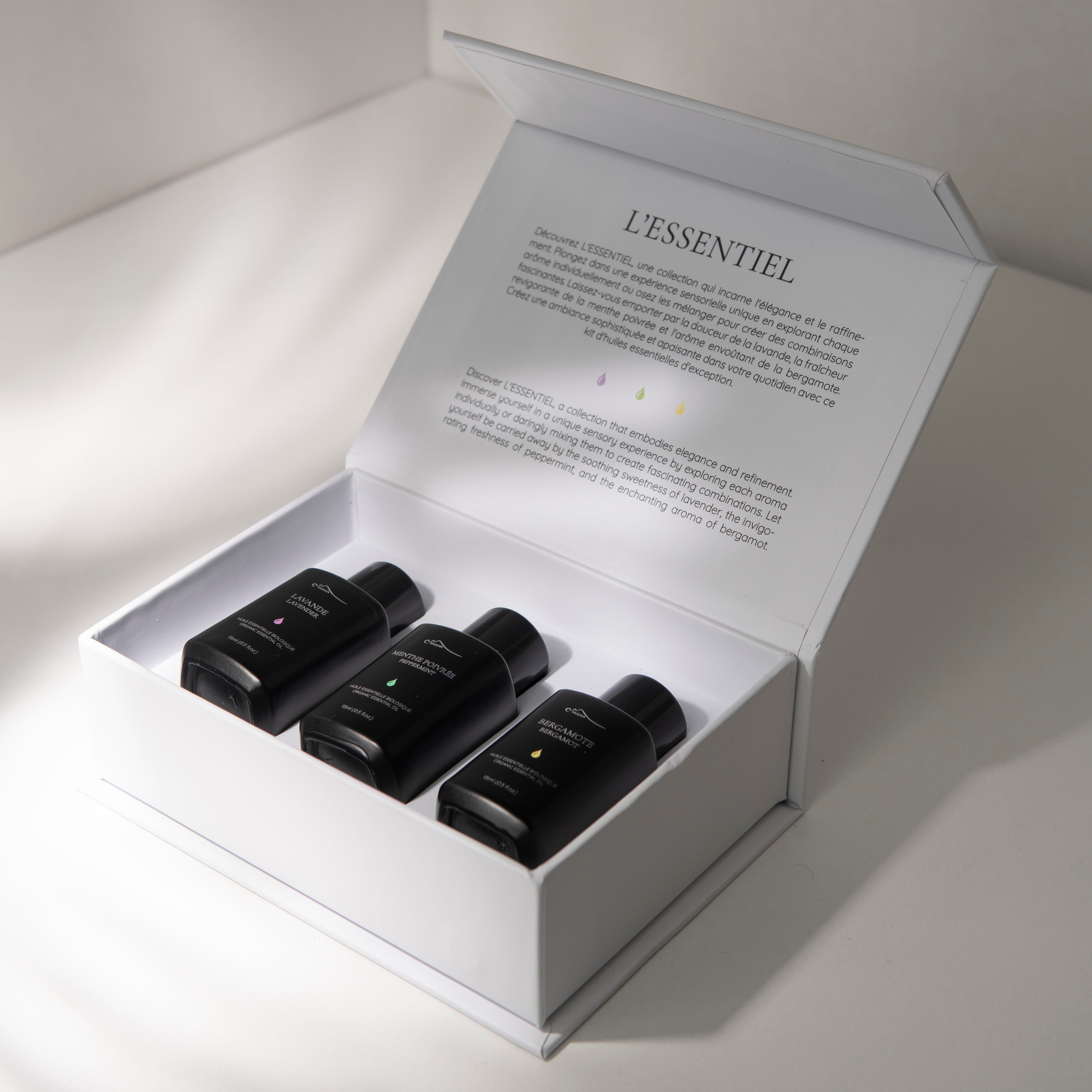 Essential_Oil_Massaya_Kit_L_Essentiel_Open_Box.jpg?v=1699402821&width=4000